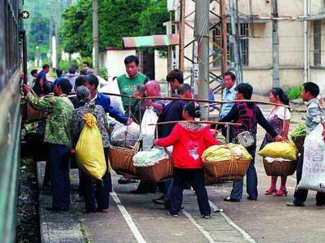 我国唯一免费乘坐的火车，全程只有一个小时，任何人都可以乘坐！