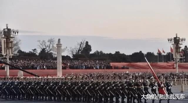 天安门前2根“大柱子”，矗立500多年，现在才知道这么大用处