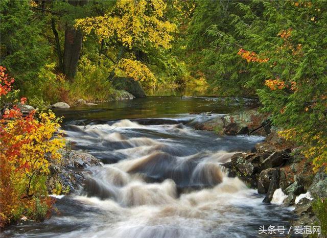 湖北十堰郧县虎啸滩风景区，被誉为无山不奇、无水不秀的景区