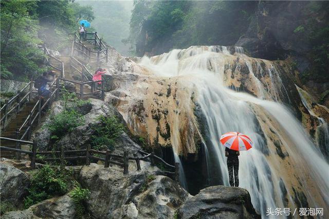 湖北十堰郧县虎啸滩风景区，被誉为无山不奇、无水不秀的景区