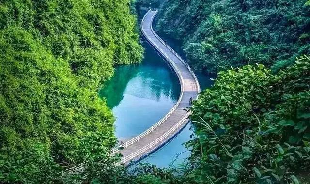 夏天的恩施，就是隐藏在深山中的“仙本那”