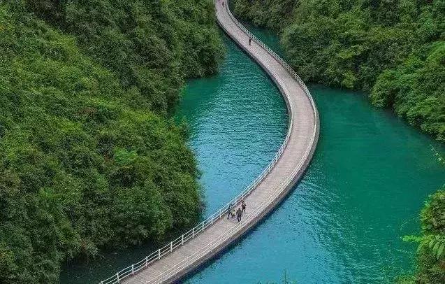 夏天的恩施，就是隐藏在深山中的“仙本那”