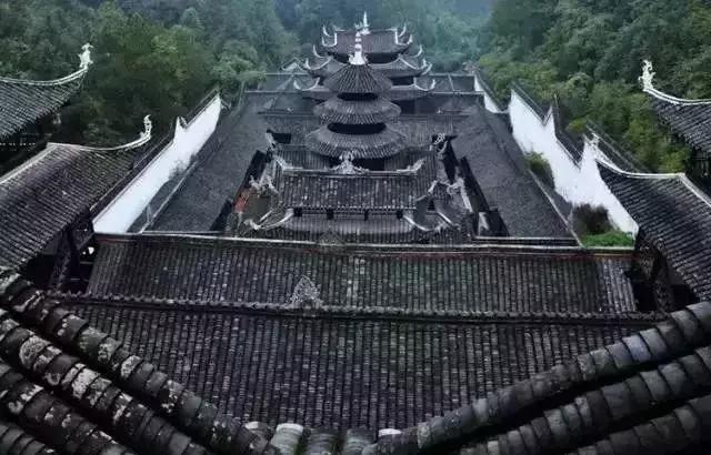 夏天的恩施，就是隐藏在深山中的“仙本那”