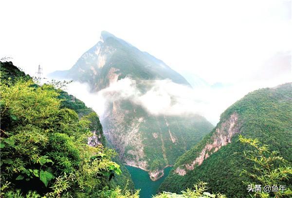 十堰武陵峡｜世界上有两个桃花源，一个在心中，一个在竹山官渡