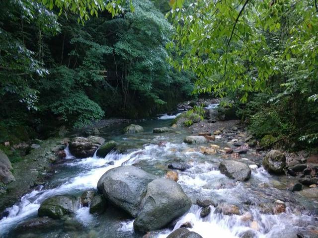 【传说游神龙架】之官门山、神农坛、天生桥、神农顶