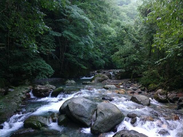 【传说游神龙架】之官门山、神农坛、天生桥、神农顶