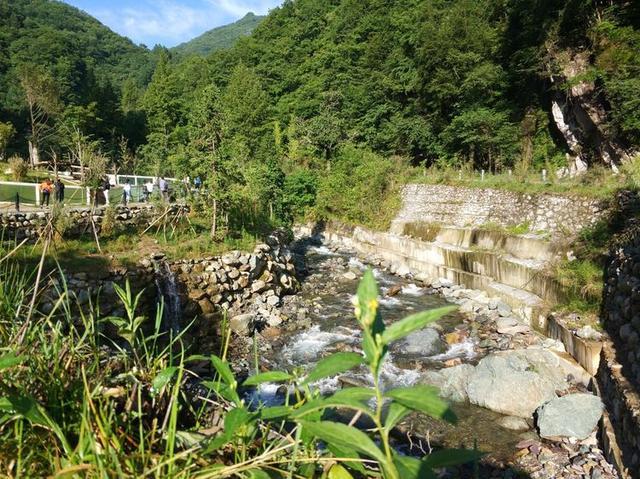 【传说游神龙架】之官门山、神农坛、天生桥、神农顶