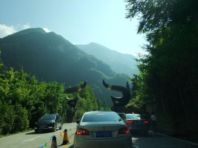 【传说游神龙架】之官门山、神农坛、天生桥、神农顶