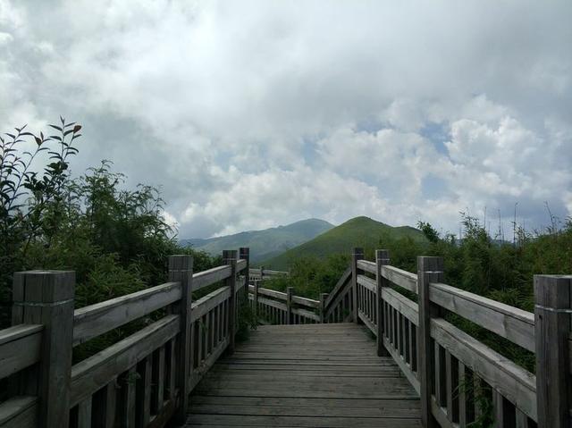 【传说游神龙架】之官门山、神农坛、天生桥、神农顶