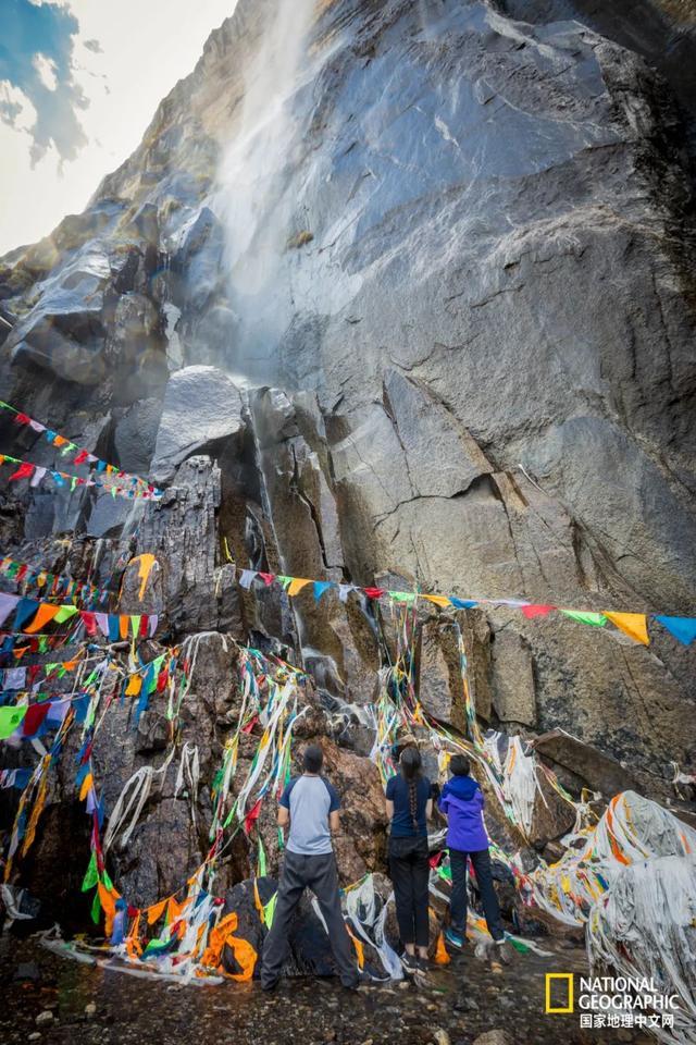 转山雨崩村，眼在天堂，腿在地狱