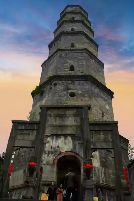 恩施，究竟有怎样的魅力，  获得这么多的赞誉呢？