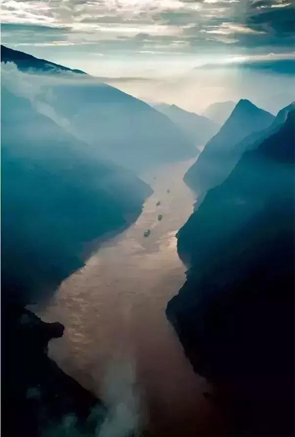 恩施，究竟有怎样的魅力，  获得这么多的赞誉呢？