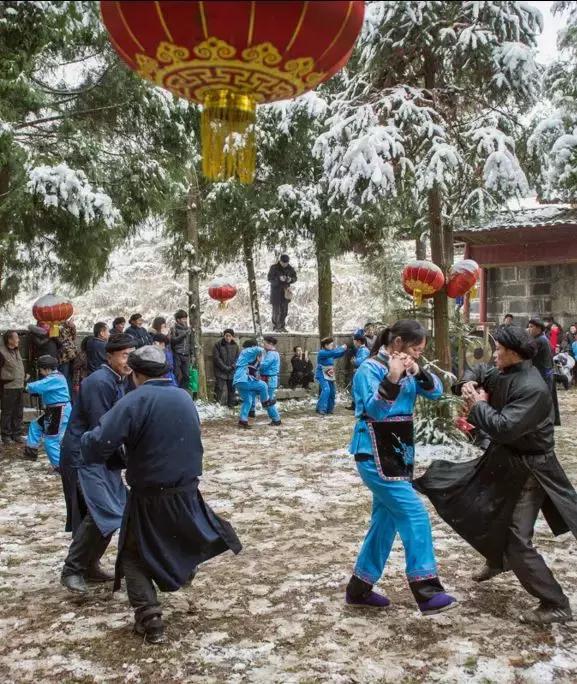 恩施，究竟有怎样的魅力，  获得这么多的赞誉呢？