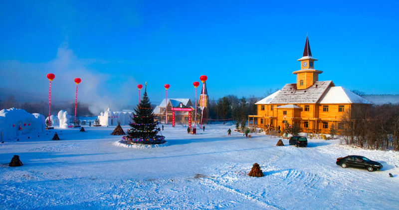 南方人的漠河5日之旅丨喂驯鹿、逛边城，去极北之北追一次极光