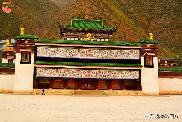 电影“天下无贼”取景地，九色甘南必去之地，被誉“世界藏学府”