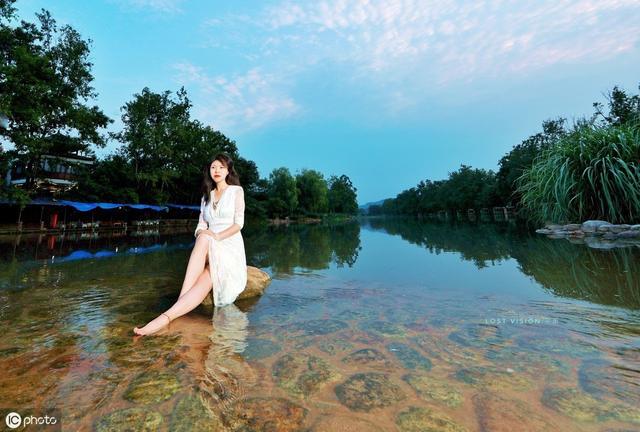 色达，极具民族特色的旅游胜地