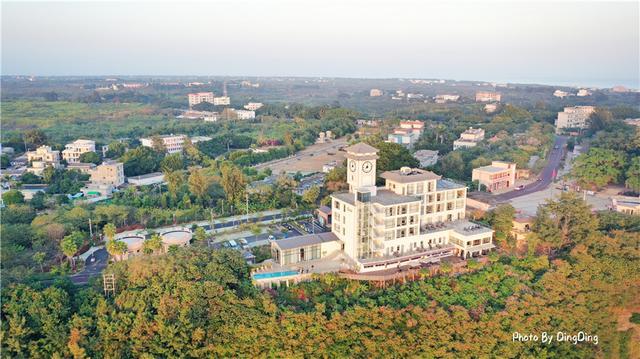 一个很小很小的岛屿，是中国最大也是最年轻的火山岛涠洲岛