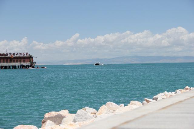 青海湖，美丽动人让人无限神往的地方，去过一次还想再去！