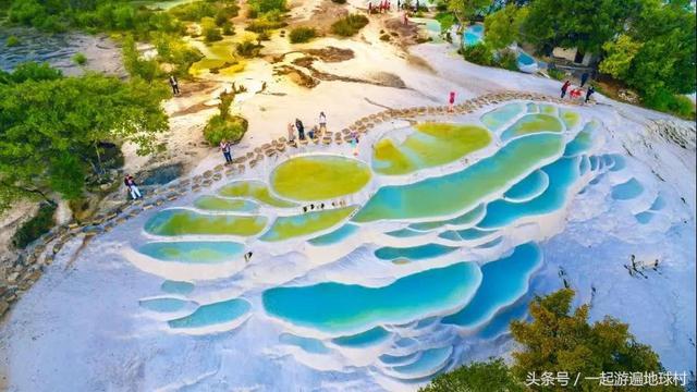 谁说看“棉花堡”就要去土耳其？云南小众秘境白水台足矣让你惊艳