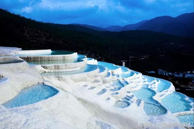 谁说看“棉花堡”就要去土耳其？云南小众秘境白水台足矣让你惊艳