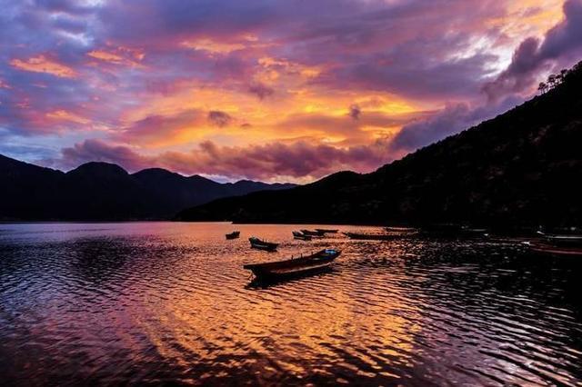 泸沽湖，一个让你忍不住一去再去“有毒”的地方