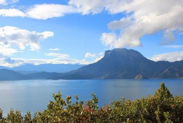 泸沽湖，一个让你忍不住一去再去“有毒”的地方