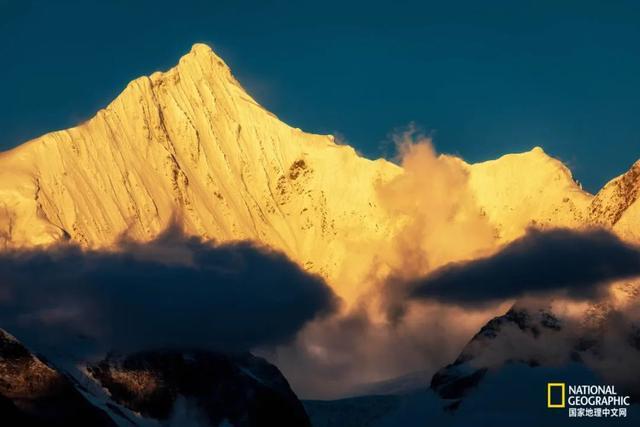 转山雨崩村，眼在天堂，腿在地狱