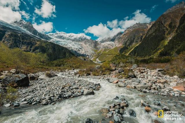 转山雨崩村，眼在天堂，腿在地狱