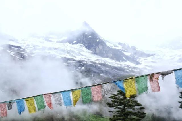 不去天堂，就去雨崩