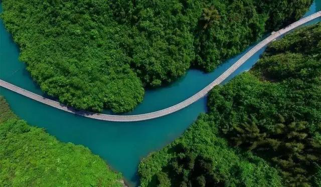 恩施，究竟有怎样的魅力，  获得这么多的赞誉呢？