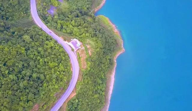 恩施，究竟有怎样的魅力，  获得这么多的赞誉呢？