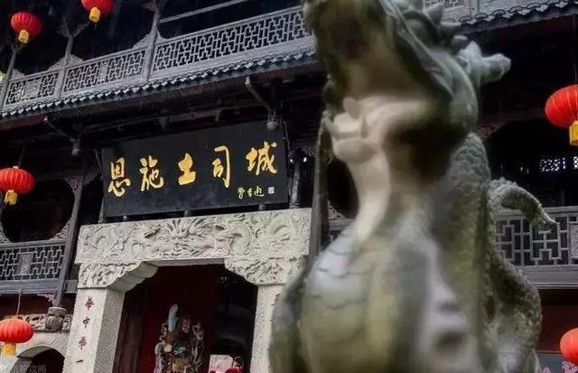 恩施，究竟有怎样的魅力，  获得这么多的赞誉呢？