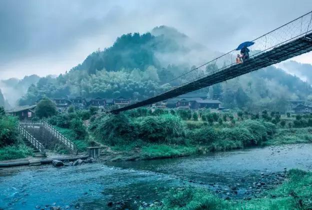 恩施，究竟有怎样的魅力，  获得这么多的赞誉呢？
