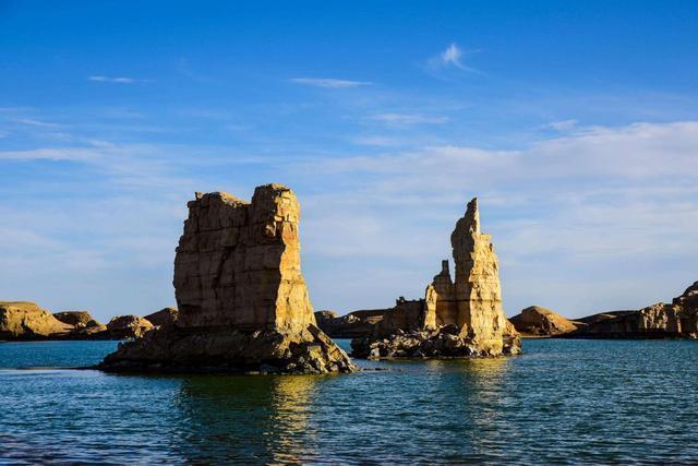 青海水上雅丹，中国的水上魔鬼城，拥有地球上独一无二的惊艳美景