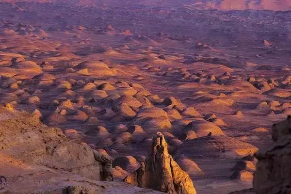 中国最大最壮美的水上雅丹，神奇惊艳，世间少有！