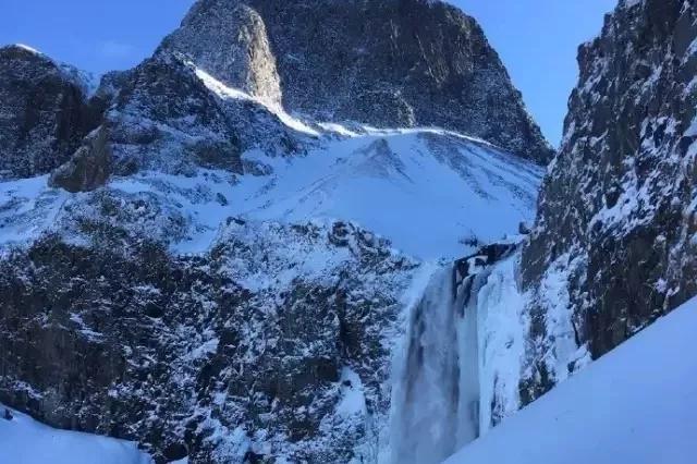 下了雪的长白山，一秒进入童话世界