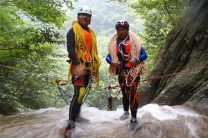 6月18日发团-技术活动丨自驾南漳溪降天水河六连瀑和小山峡