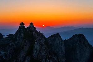 8月23日-每周发团-河南老君山2日游丨栾川5A老君山+4A重渡沟2日游349元