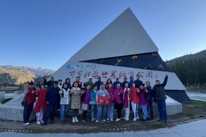 团队定制-青甘环线+北疆喀纳斯16日游