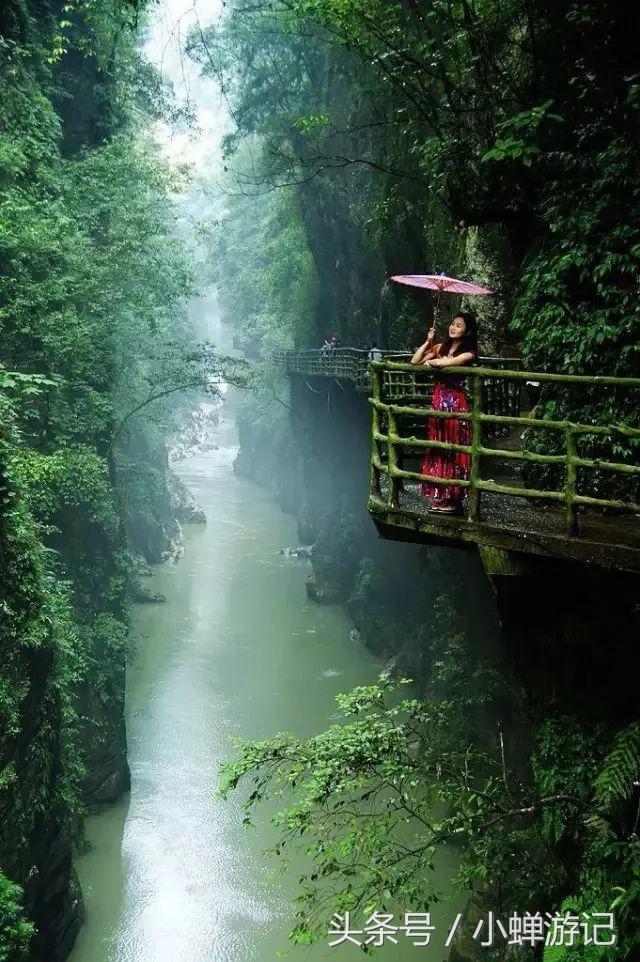 鄂西南恩施州旅游的新名片——石门河峡谷感受与世隔绝幽奇峡谷！