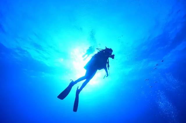 只允许中国人上岛!未经开发的原始玻璃海,西沙群岛~