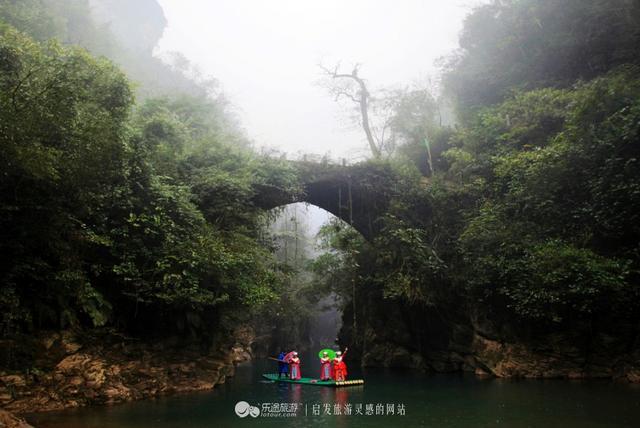 恩施有个石门河，关不住的神奇