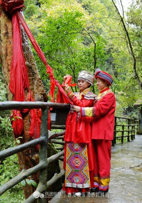 恩施有个石门河，关不住的神奇