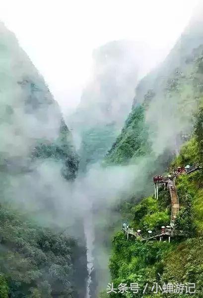 鄂西南恩施州旅游的新名片——石门河峡谷感受与世隔绝幽奇峡谷！