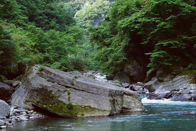 【五一自驾b线】5月3-4日自驾探秘竹山官渡武陵峡 十八里长峡199元/人