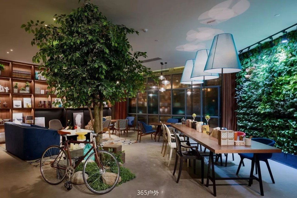 48a50a07dd5cf92_w1280_h853