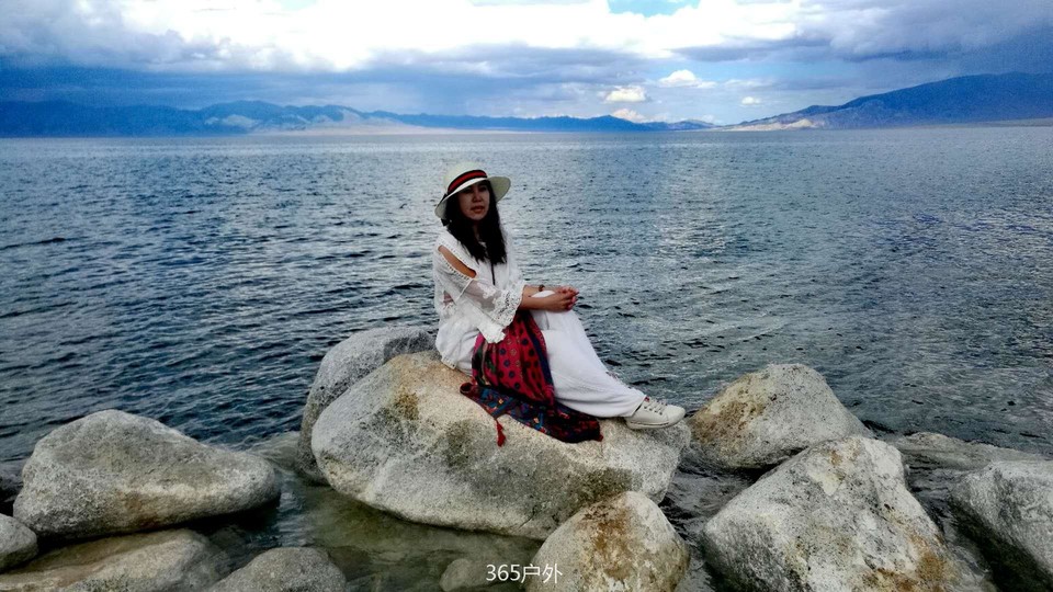 3LrCMojzLXXUmb9hZMtg8SaQt_Oo9cSJYKNXVI9-yFeJAPblN2DjJmEhAf3KcTEc