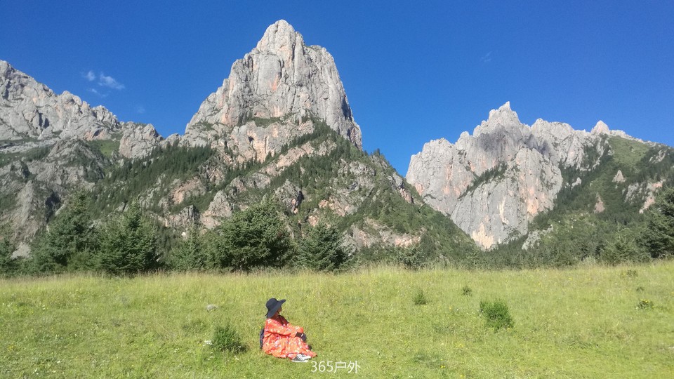 oz_RZ6JY8nB1Ly11aSGcb8q49B90xf-yKv7L-AgHvLAUNFTiitOIq6CCHbNLo7SR