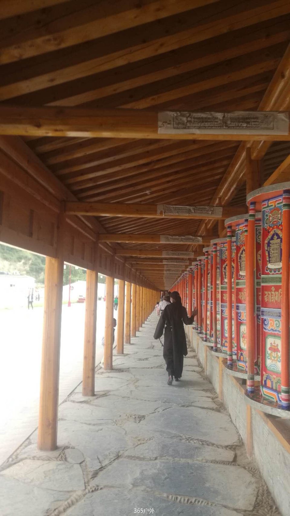 JYWbXpDZk2_kx4n-LbhvUKa0EGtXzQETaitGg8FQ1LWrZ--wRvhrbAbw07UiL207