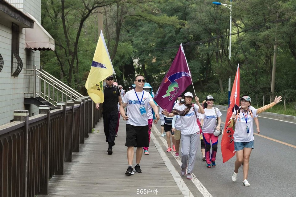 FSpxwug8e3Cxekusgo3DEA8mWzdlTdRPInB2IXE3En9feqIRoJfSg7t0CGDsGjw7